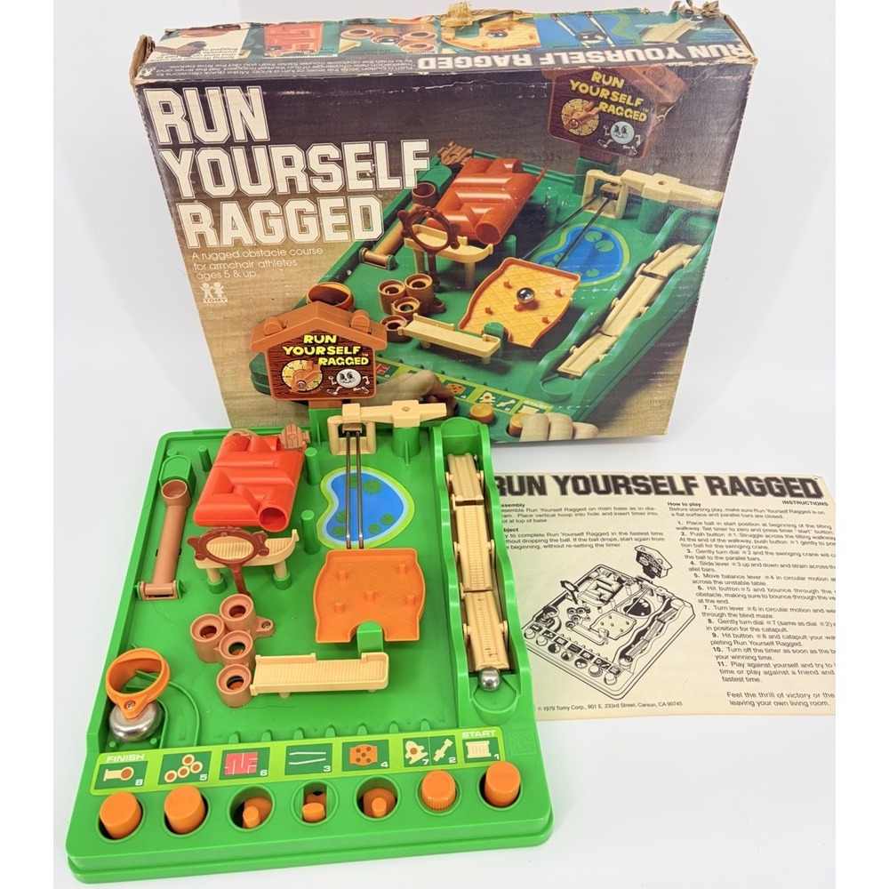 Vintage 1979 Tomy Run Yourself Ragged Obstacle Course Game No 7070 Complete